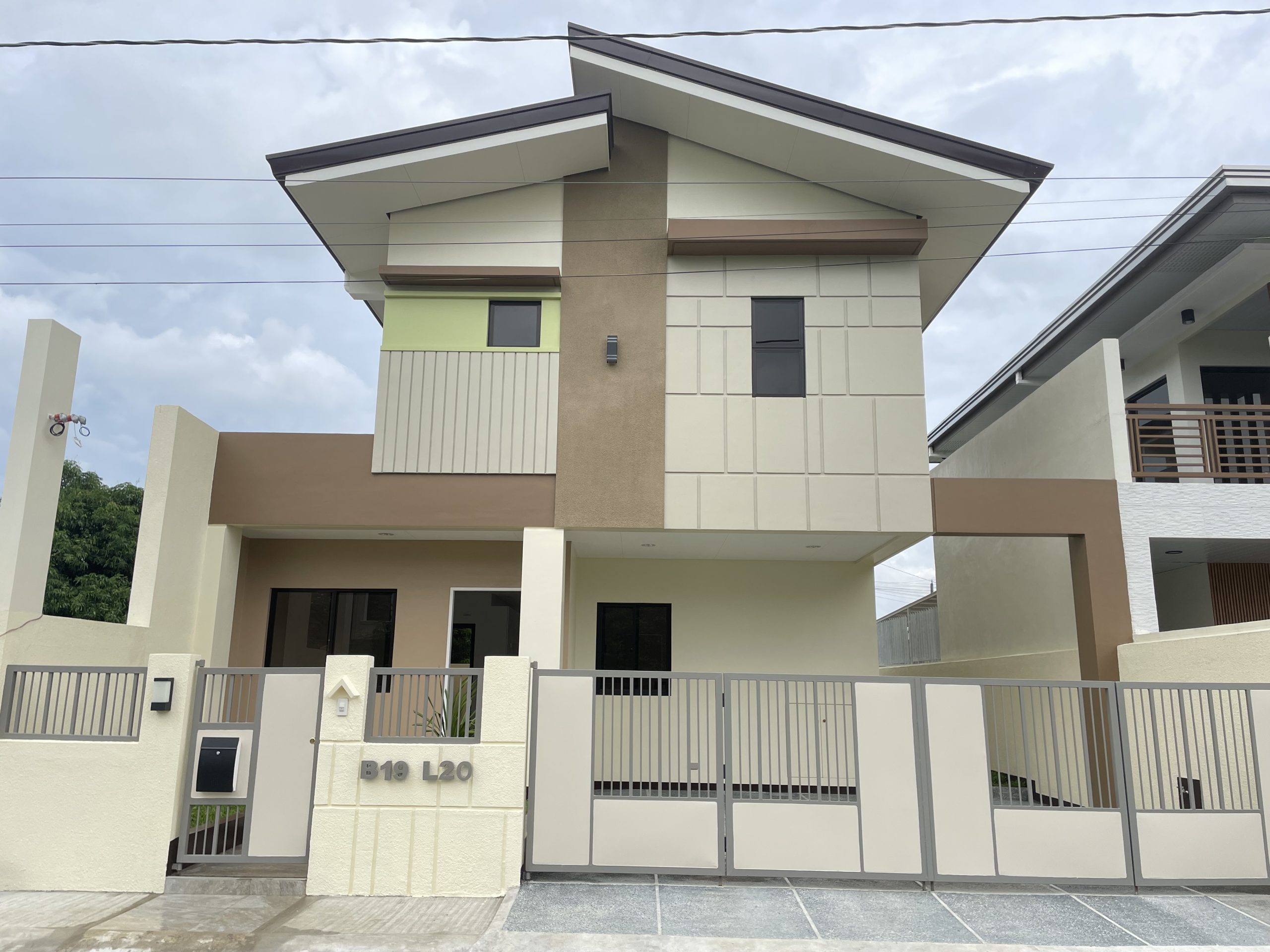 4 BR Luxurious Brand New House and Lot at the Parkplace Village, anabu, Imus, Cavite